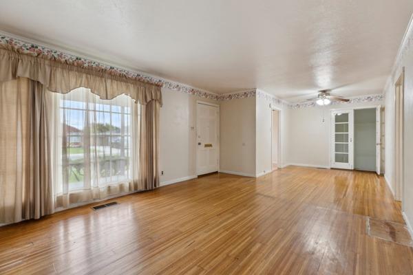 Detail Gallery Image 8 of 27 For 290 W 23rd St, Tracy,  CA 95376 - 3 Beds | 1 Baths