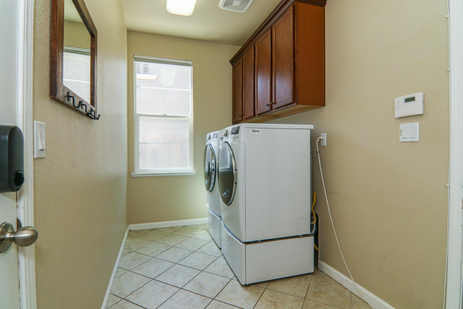 Silver Saddle Lane, Rocklin, California image 21