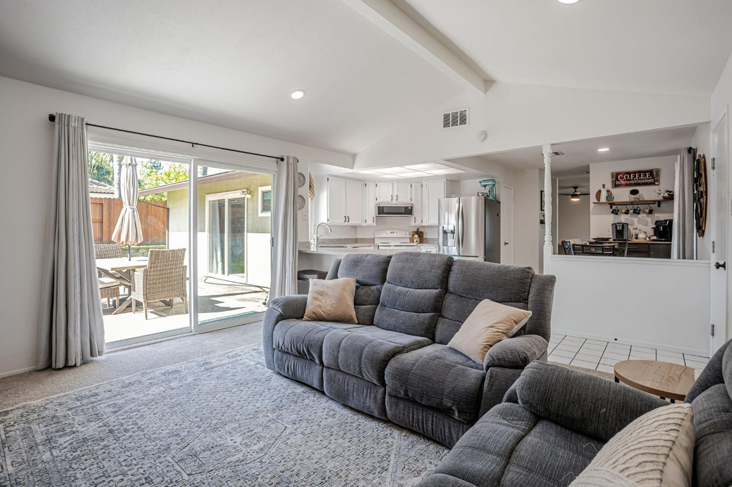 Regatta Drive, Sacramento, California image 8