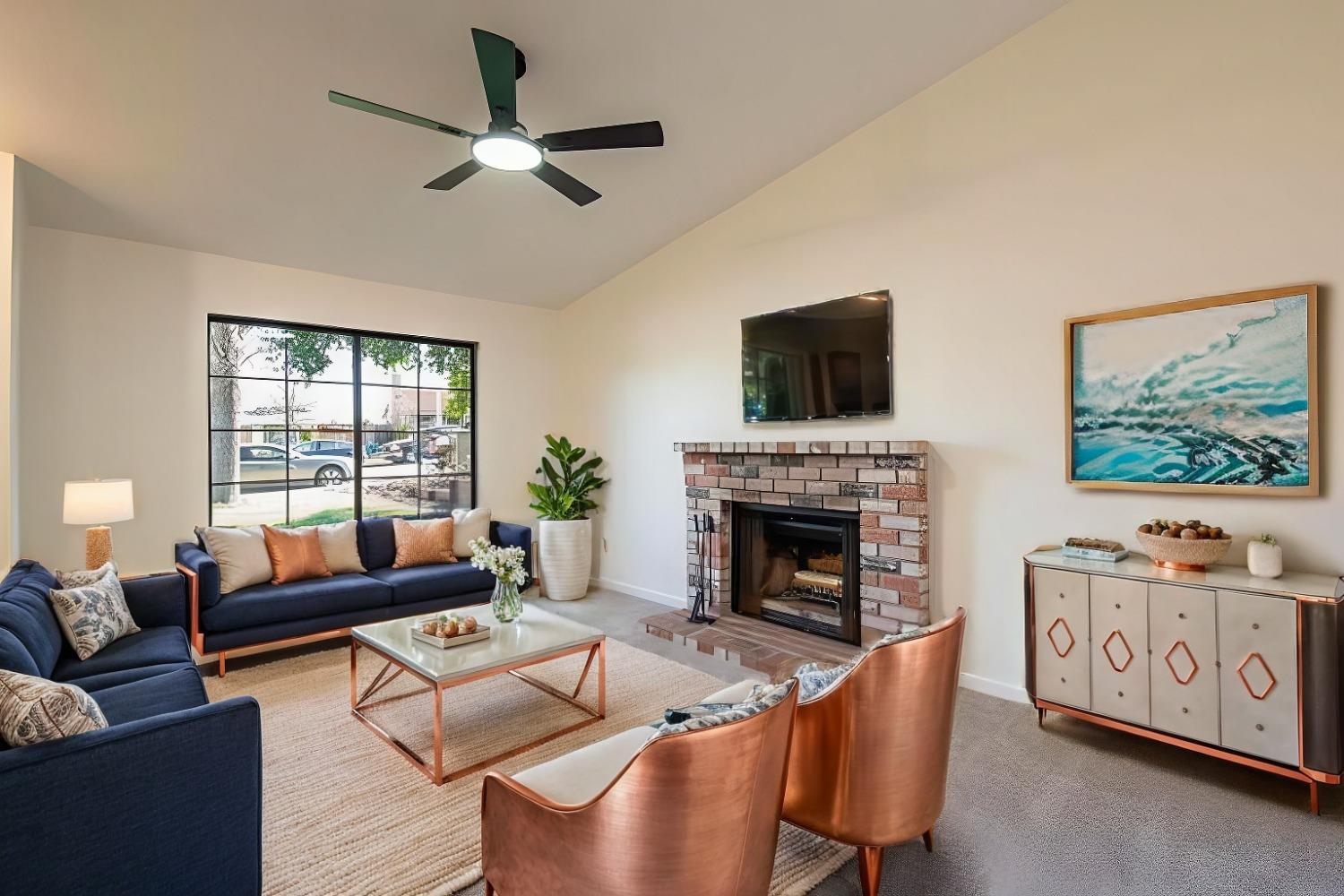 Detail Gallery Image 1 of 45 For 4046 S Royal Links Cir, Antioch,  CA 94509 - 4 Beds | 2 Baths