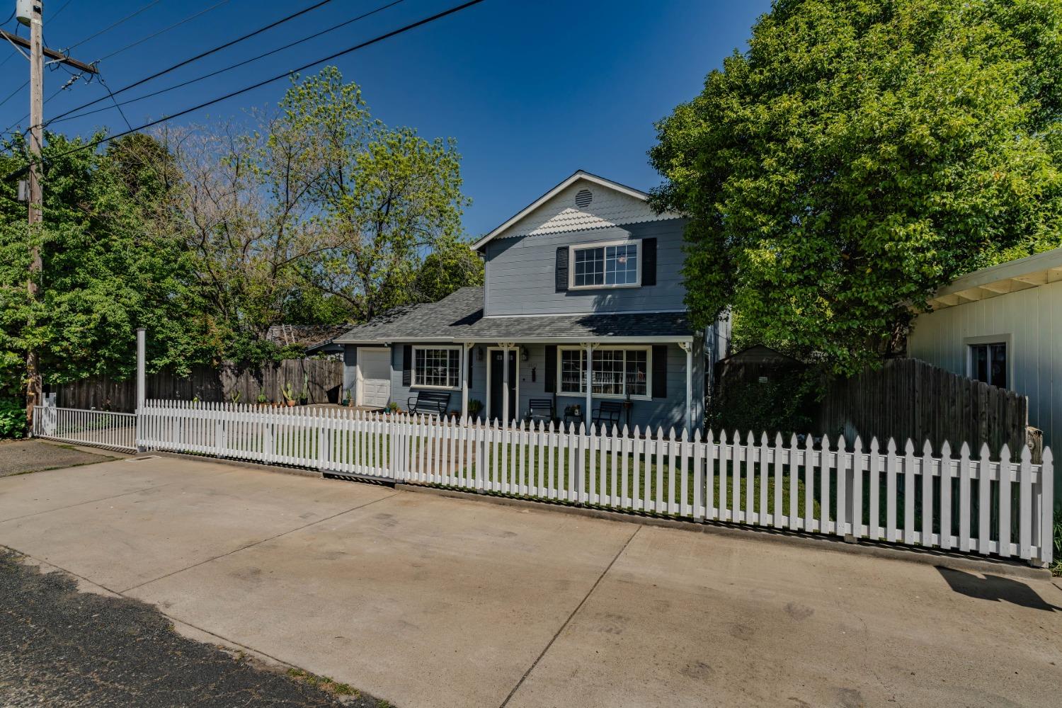 Pioneer Street, Jackson, California image 5