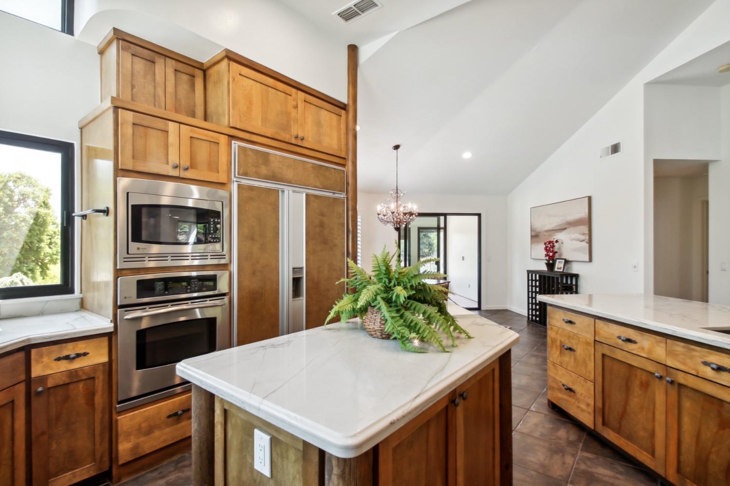 Detail Gallery Image 18 of 83 For 5254 Bryant Rd, Shingle Springs,  CA 95682 - 4 Beds | 2/1 Baths