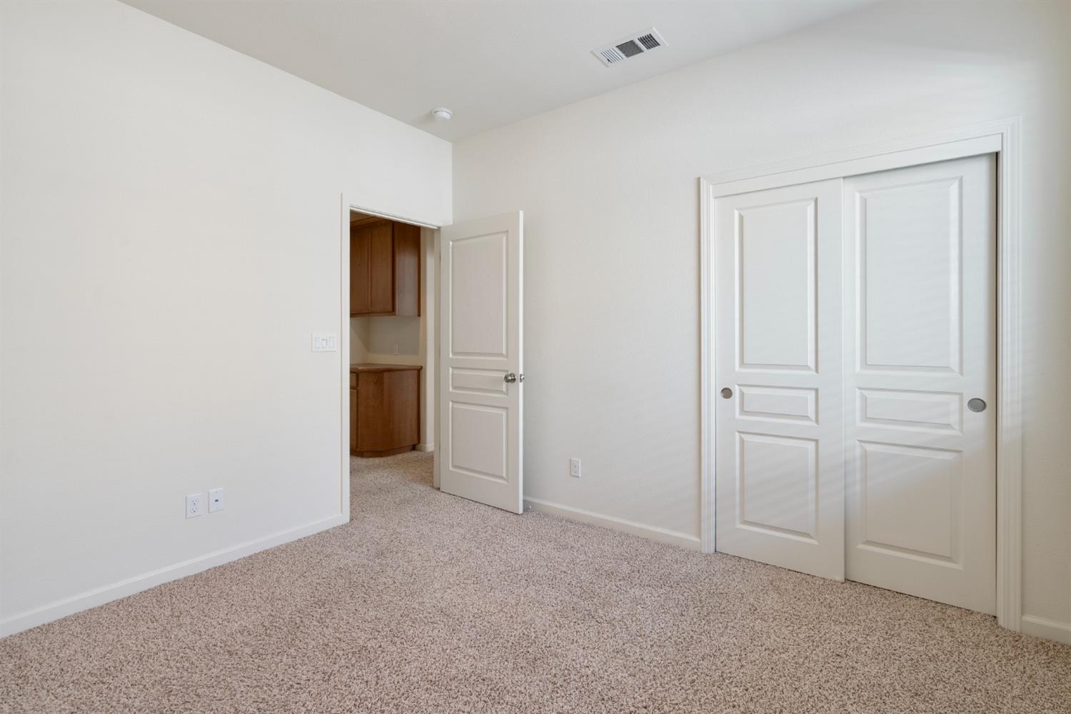 Bellflower Way, Los Banos, California image 16