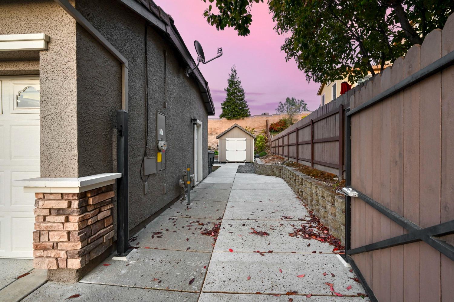 Tanus Circle, Rocklin, California image 39