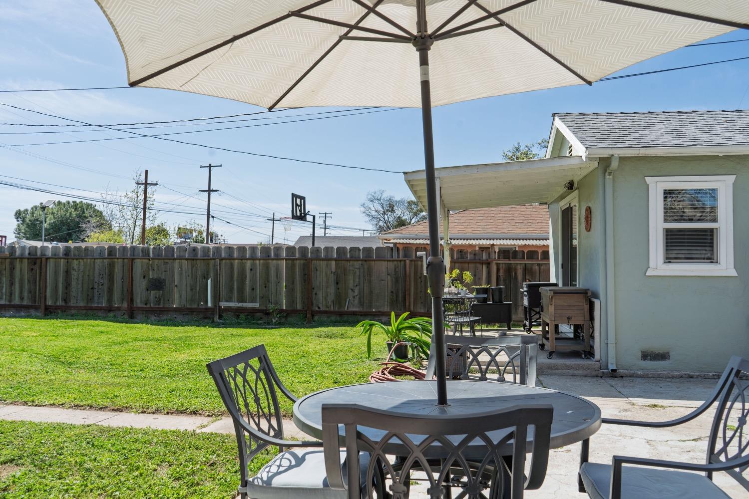 Idalou Avenue, Modesto, California image 44