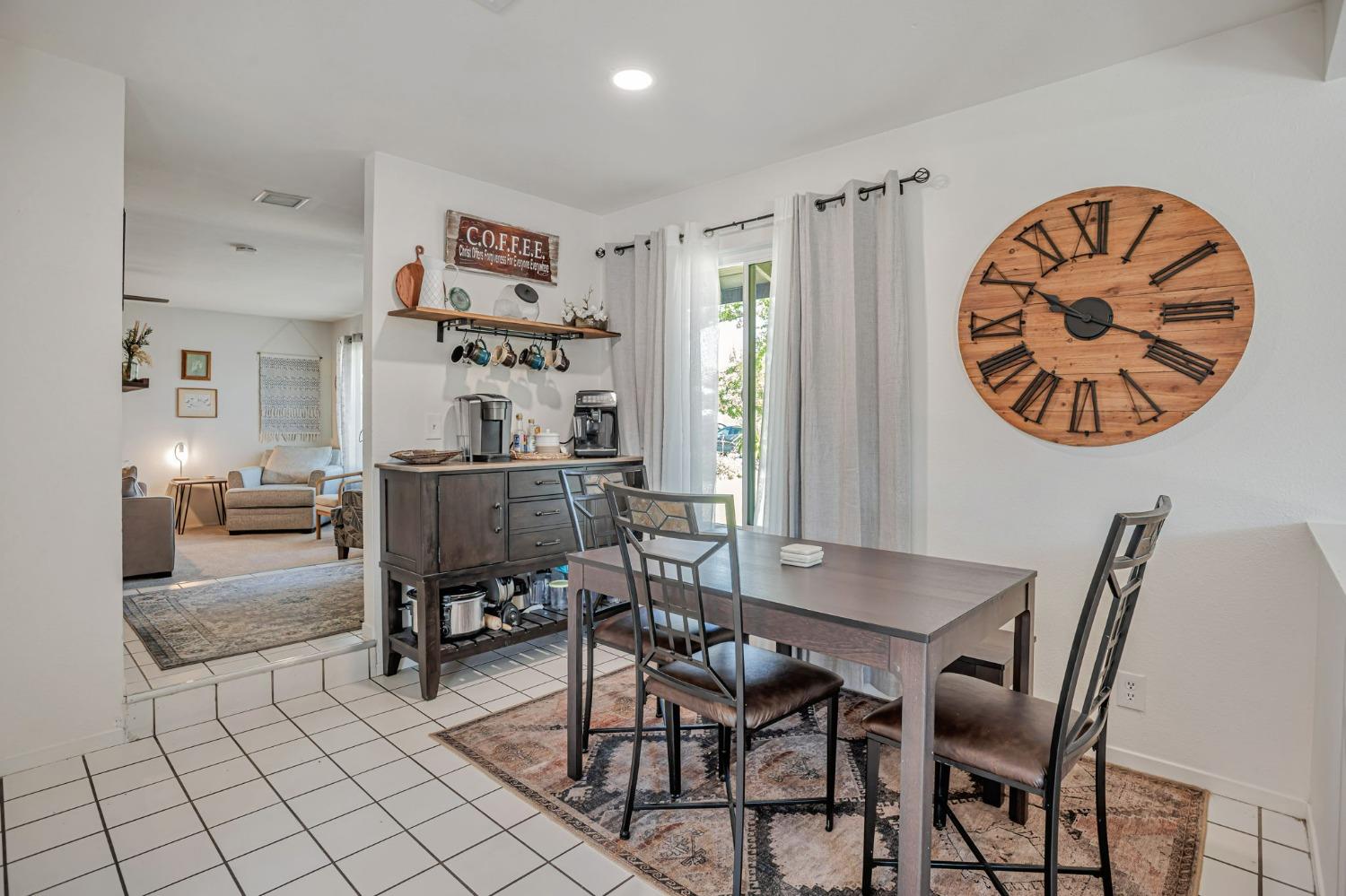 Regatta Drive, Sacramento, California image 14