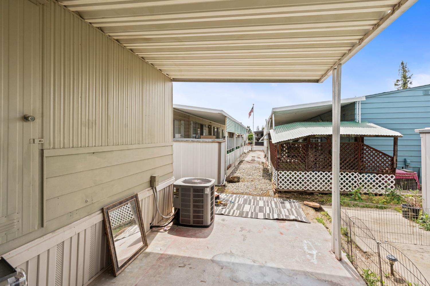 Villa Avenue #143, Clovis, California image 25