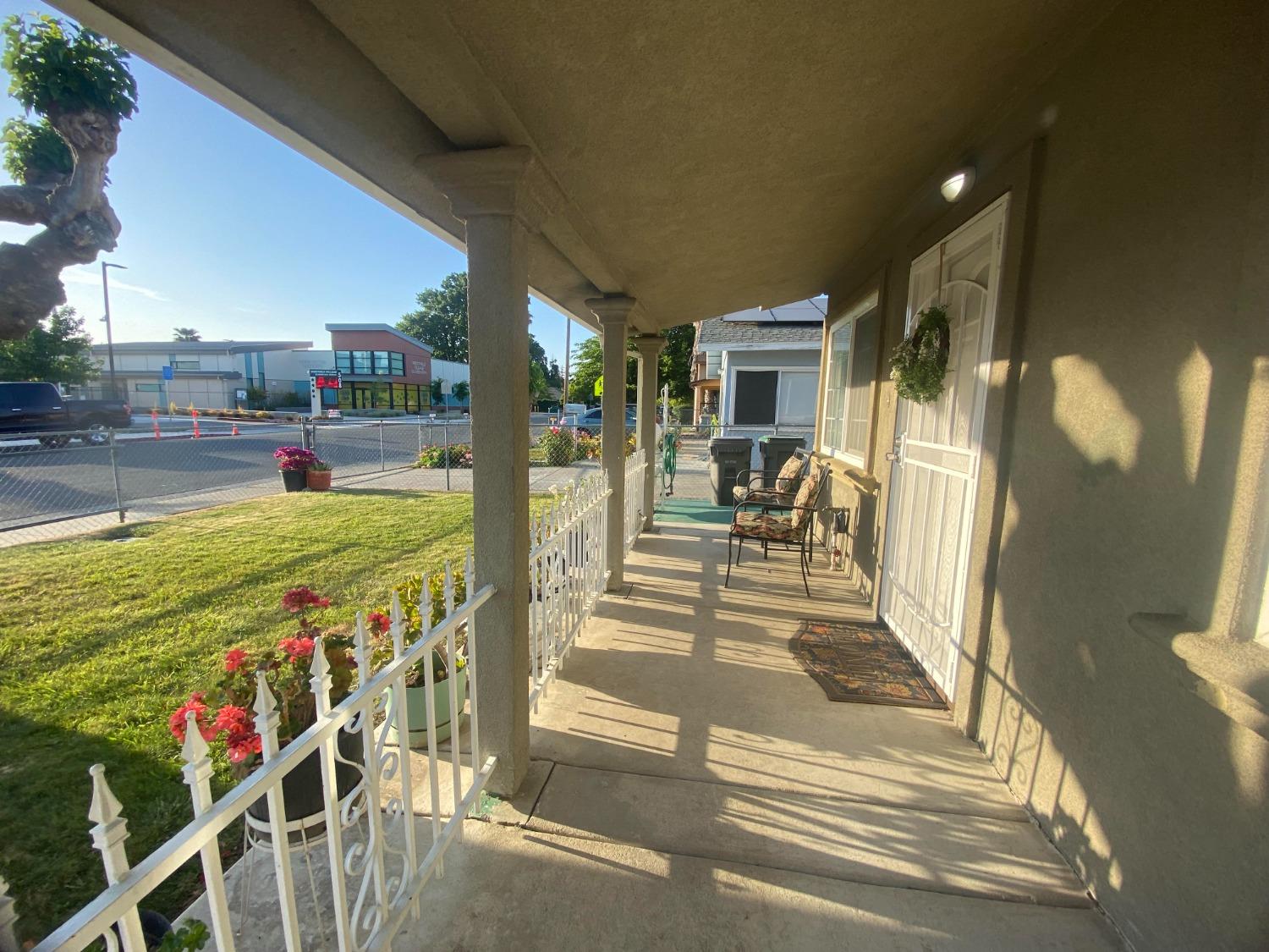 Detail Gallery Image 1 of 24 For 505 Poplar Ave, West Sacramento,  CA 95691 - 3 Beds | 1/1 Baths