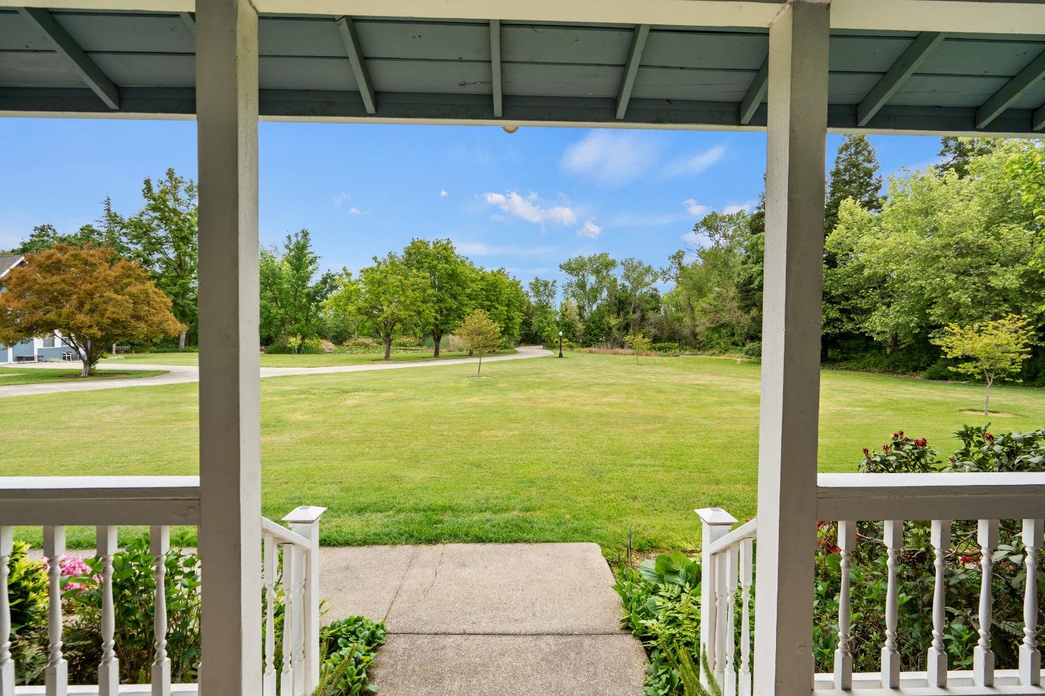 Detail Gallery Image 8 of 99 For 11516 Badger Valley Rd, Wilton,  CA 95693 - 4 Beds | 2/1 Baths