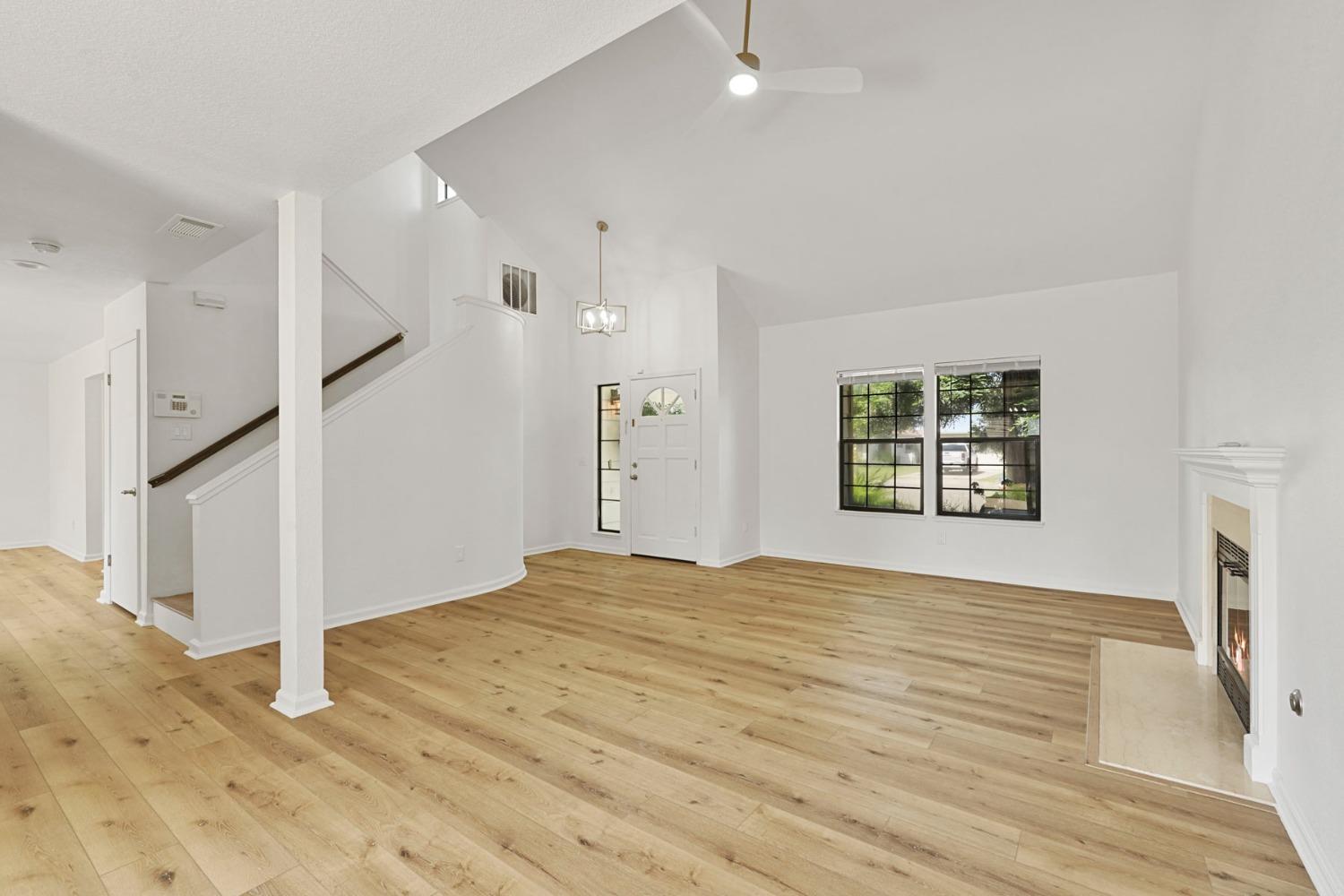 Detail Gallery Image 15 of 46 For 19036 N Augusta St, Woodbridge,  CA 95258 - 3 Beds | 2/1 Baths