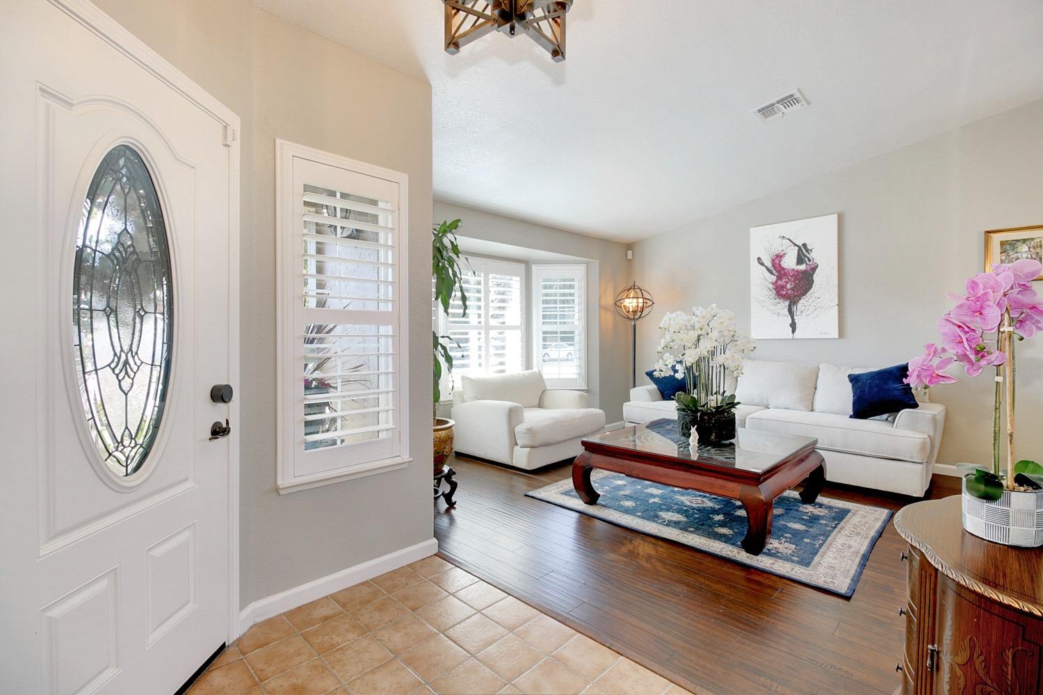 Glen Cove Way, Sacramento, California image 5