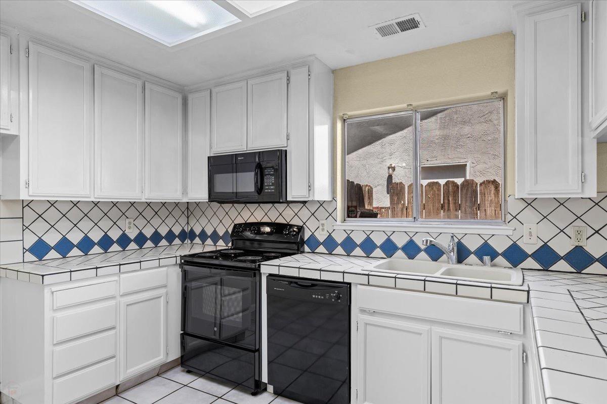 Detail Gallery Image 15 of 47 For 832 Chalone Dr, Modesto,  CA 95358 - 3 Beds | 2 Baths