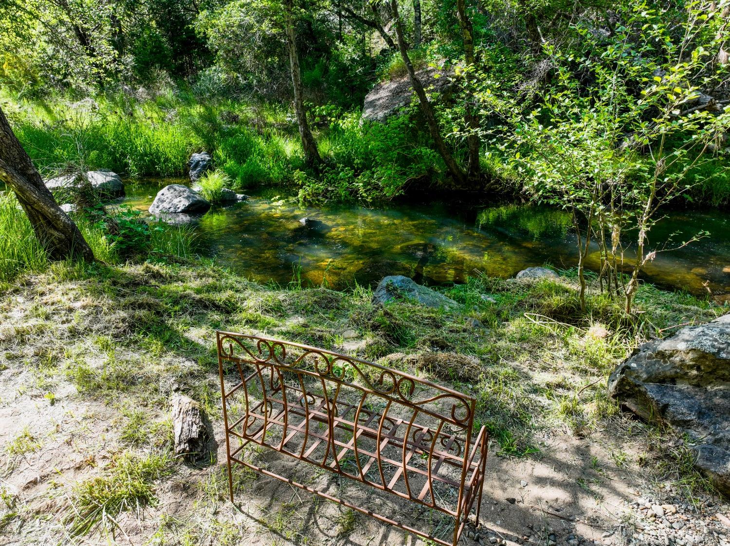 Tom Ray Dr, Grass Valley, California image 40