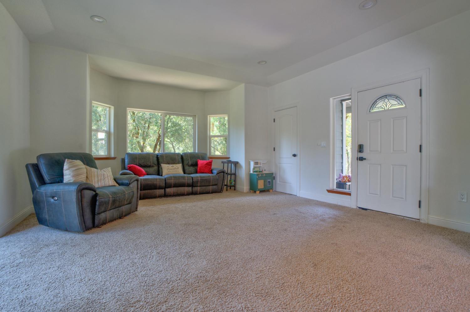 Birchwood Drive, Foresthill, California image 5