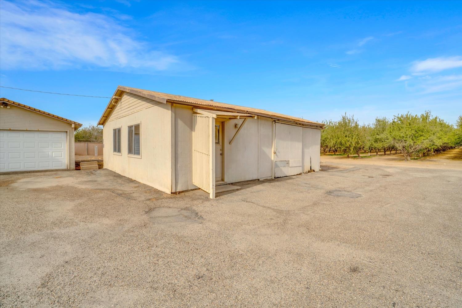 Detail Gallery Image 35 of 46 For 21549 E River Rd, Escalon,  CA 95320 - 3 Beds | 2 Baths
