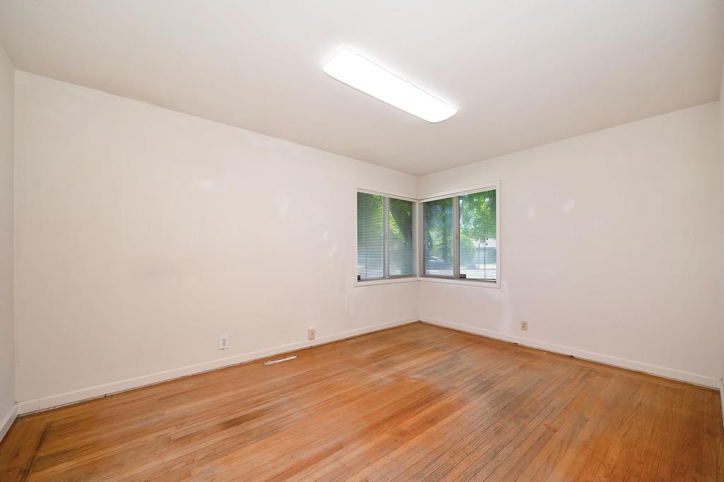 El Camino Avenue, Sacramento, California image 32