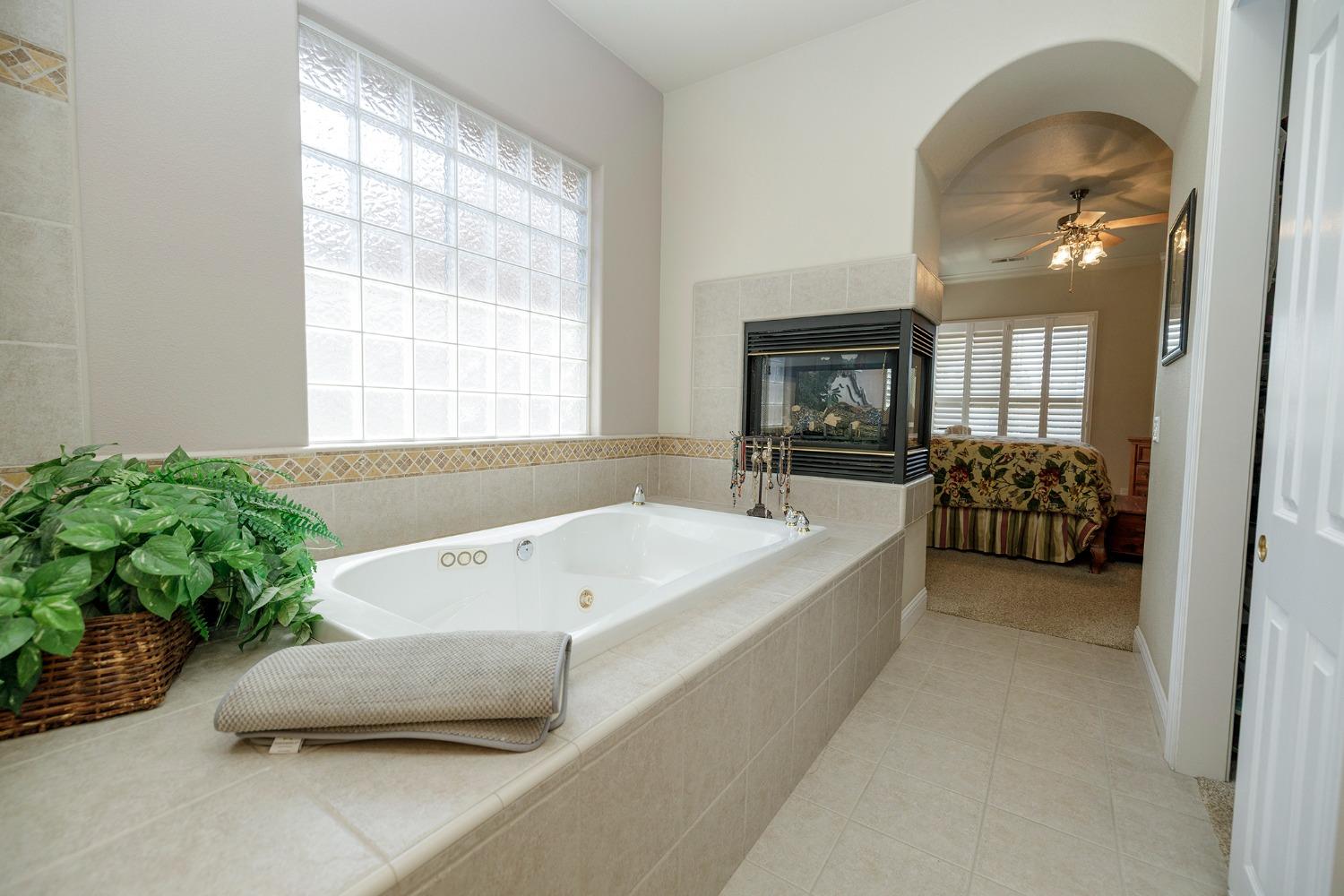 Detail Gallery Image 36 of 77 For 11325 Wild Oak Dr, Oakdale,  CA 95361 - 4 Beds | 2/1 Baths
