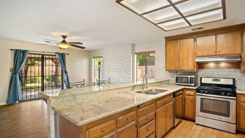 Detail Gallery Image 21 of 42 For 8770 Superb Cir, Elk Grove,  CA 95624 - 3 Beds | 2 Baths