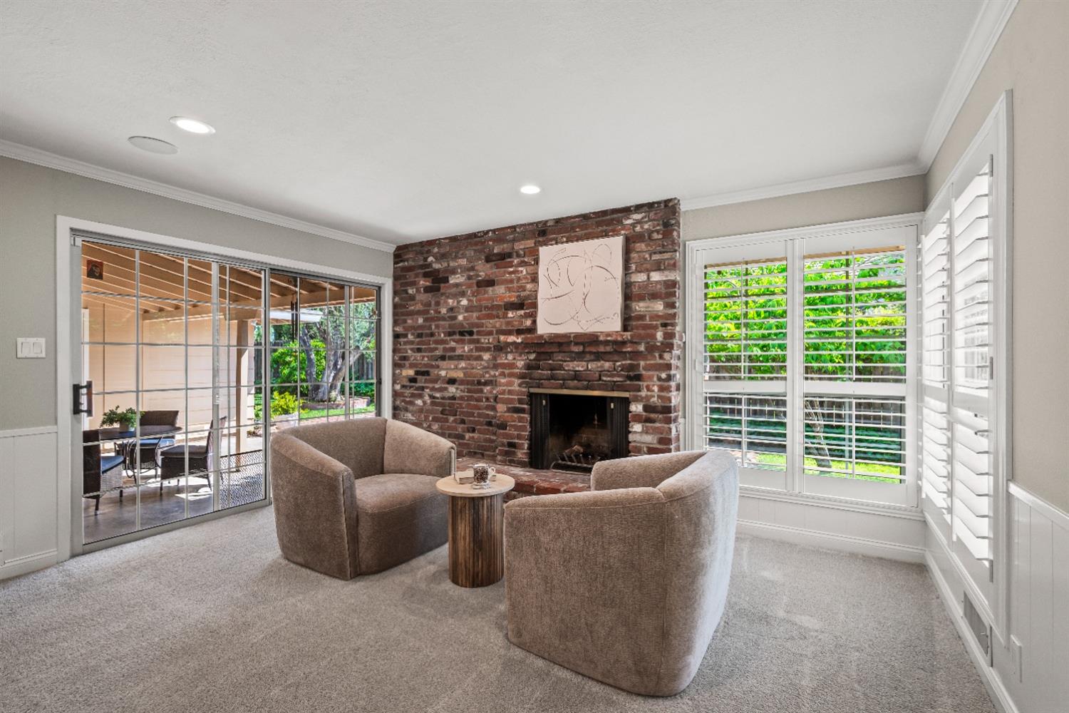 Jerrilyn Court, Carmichael, California image 20