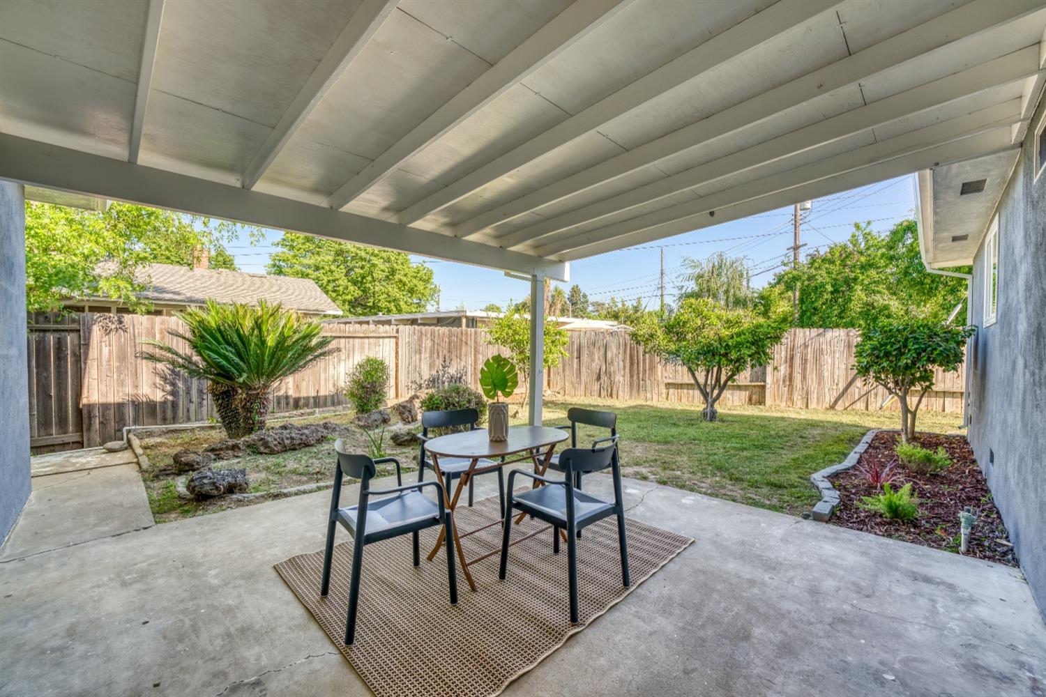 Detail Gallery Image 25 of 32 For 1464 Tradewinds Ave, Sacramento,  CA 95822 - 3 Beds | 2 Baths