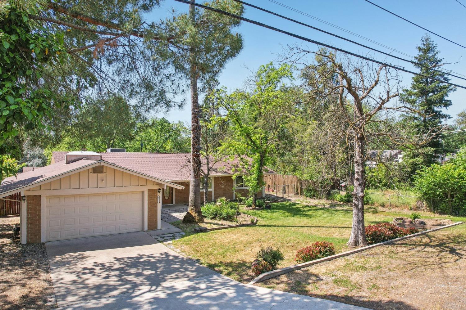 Sutter Avenue, Carmichael, California image 32