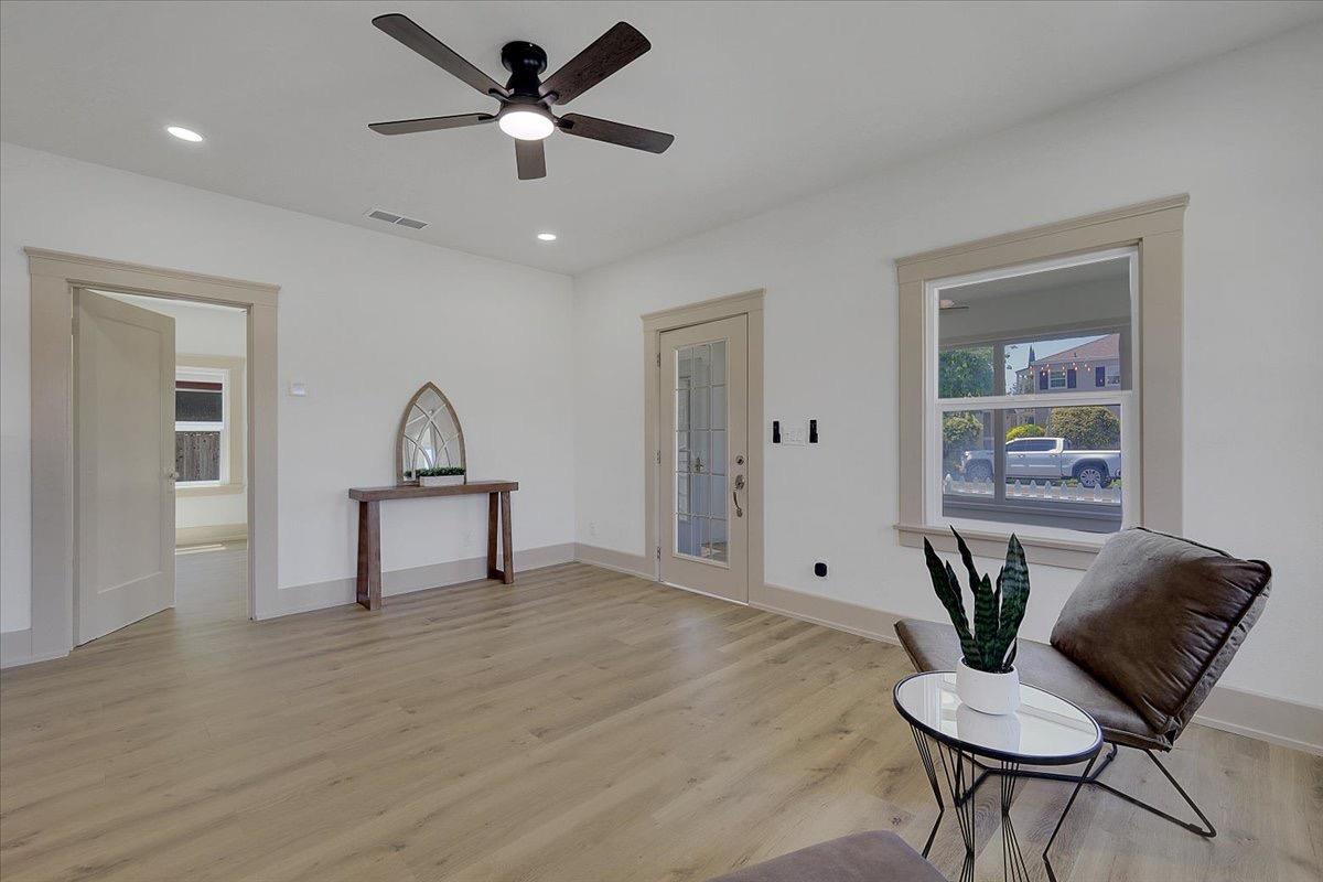 Detail Gallery Image 17 of 30 For 831 G St, Marysville,  CA 95901 - 2 Beds | 1 Baths