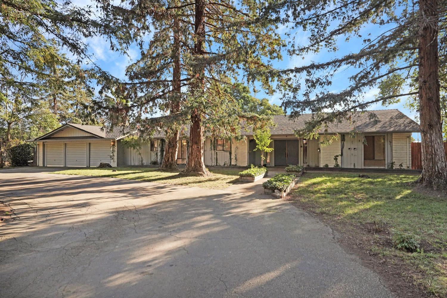 Detail Gallery Image 3 of 58 For 4504 Morada Place, Stockton,  CA 95212 - 4 Beds | 3 Baths