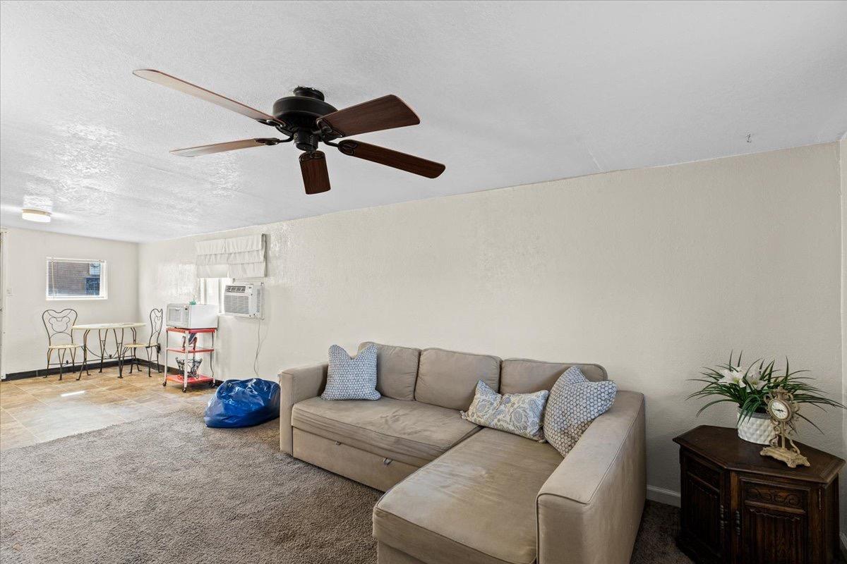 Detail Gallery Image 38 of 54 For 231 Poplar Ave, Manteca,  CA 95336 - 3 Beds | 2 Baths