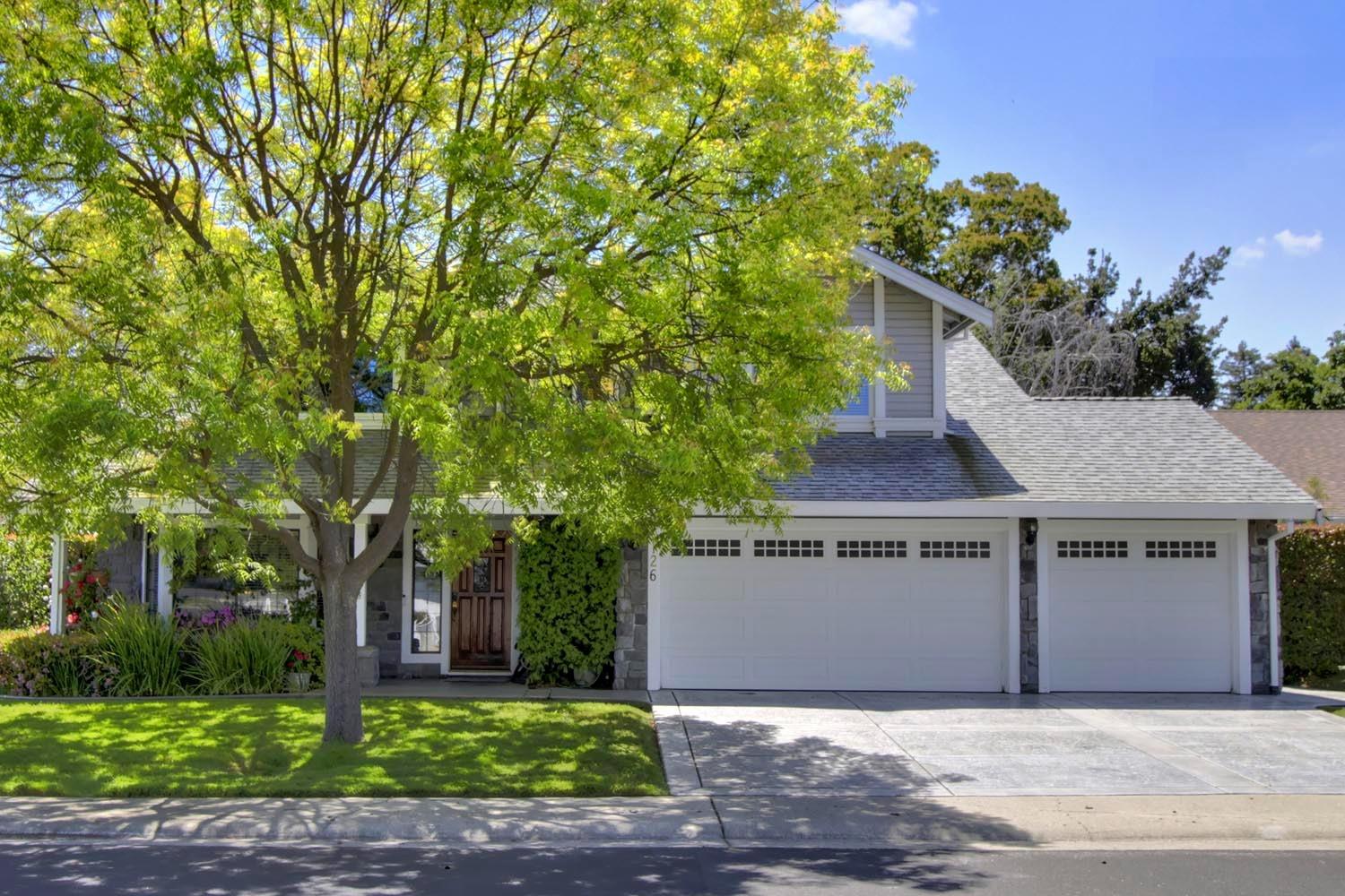 Pleasantglen Way, Elk Grove, California image 6