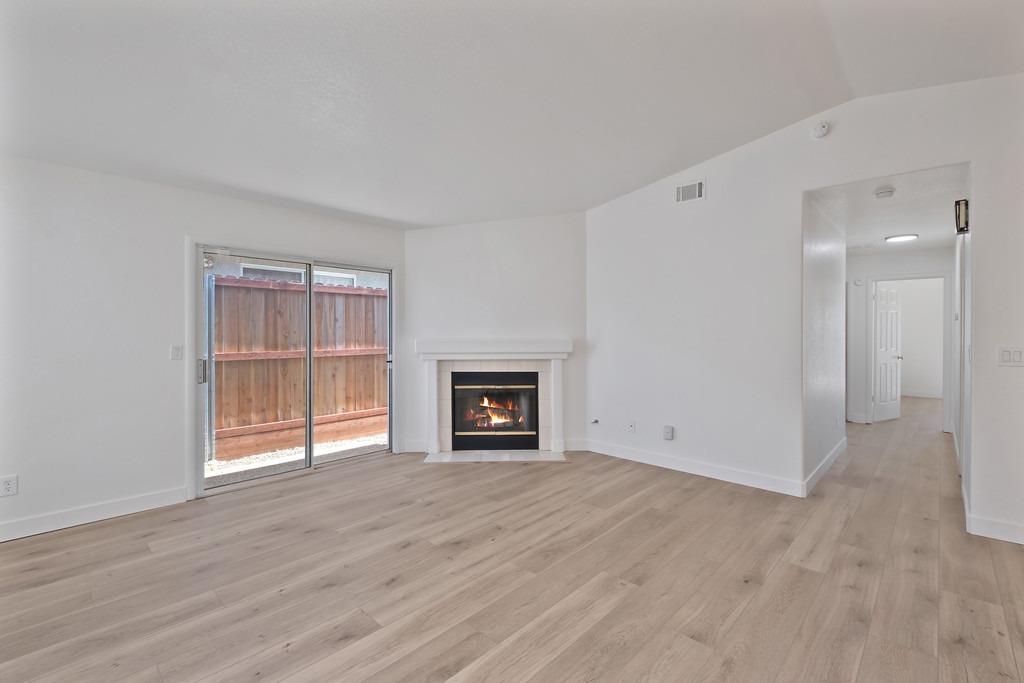 Terrace Downs Way, Sacramento, California image 19