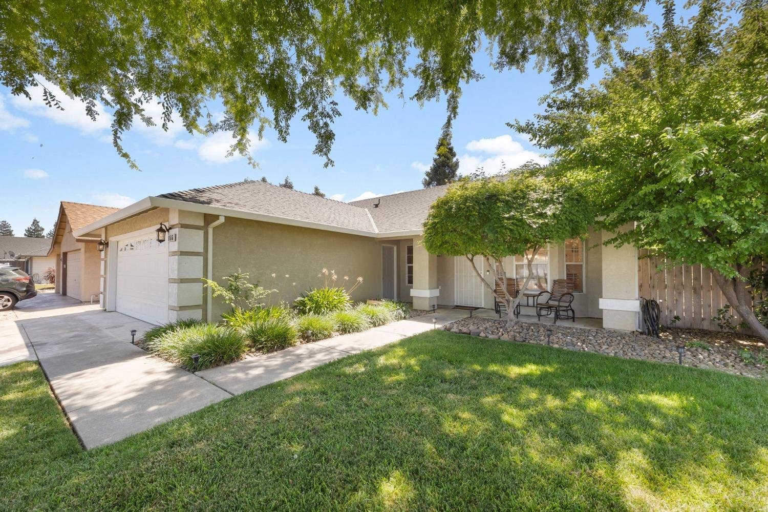 Detail Gallery Image 4 of 36 For 866 Golden Heights Dr, Galt,  CA 95632 - 4 Beds | 2 Baths