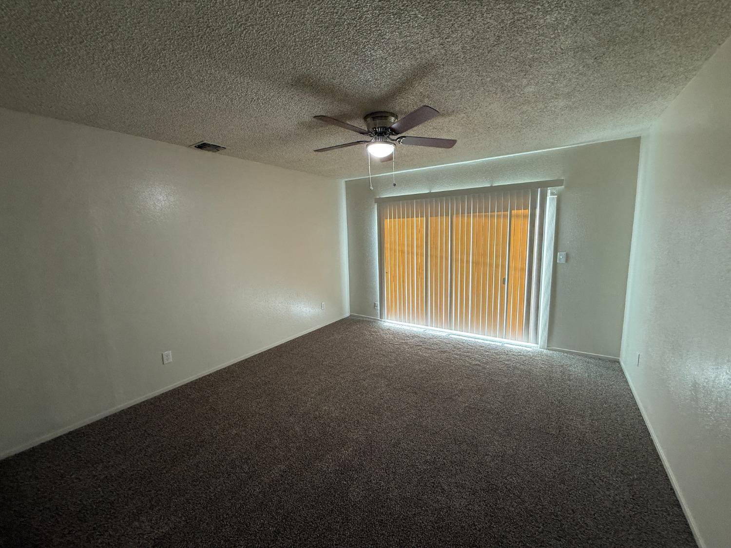 Yvonne Avenue, Manteca, California image 5