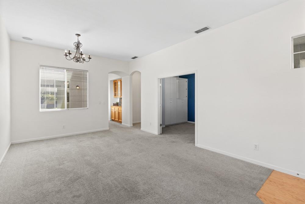 Detail Gallery Image 46 of 78 For 129 Opus Cir, Sacramento,  CA 95834 - 4 Beds | 2/1 Baths