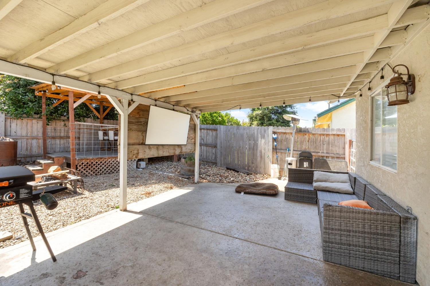 Detail Gallery Image 32 of 36 For 866 Golden Heights Dr, Galt,  CA 95632 - 4 Beds | 2 Baths