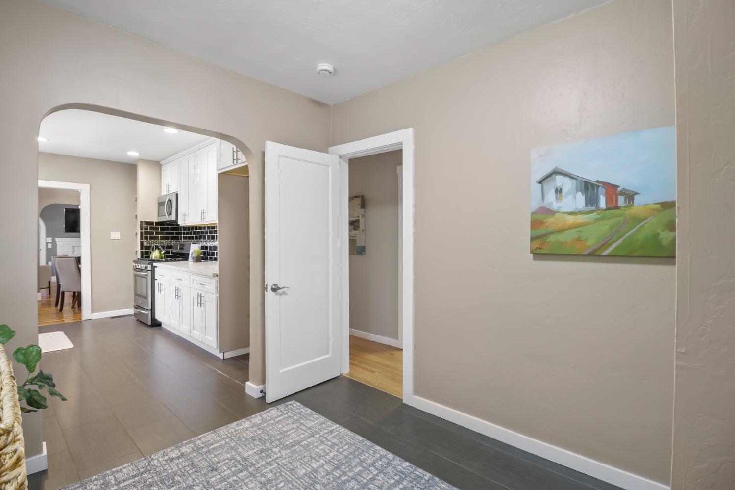 property-img
