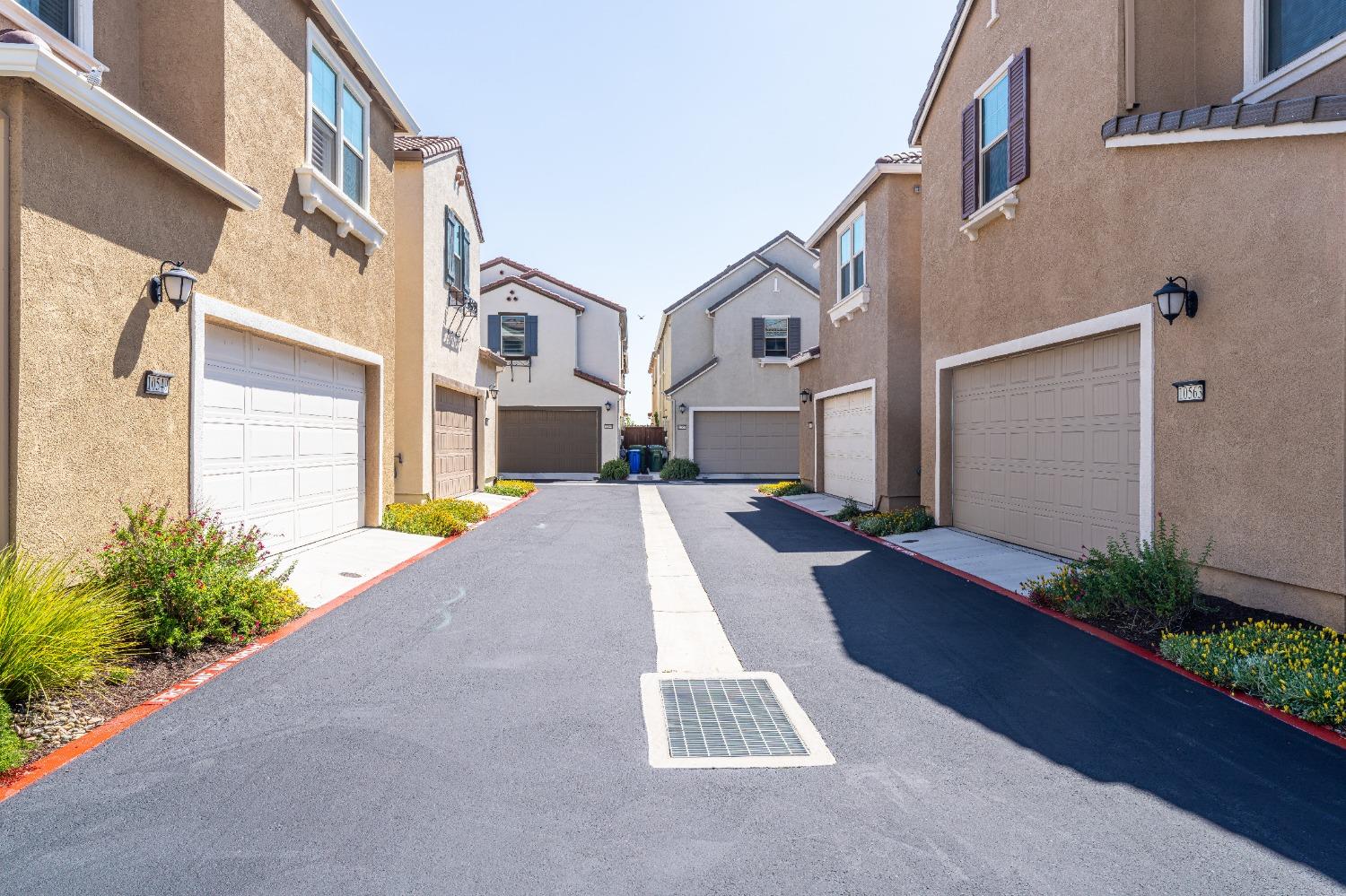 Tenor Way, Elk Grove, California image 3