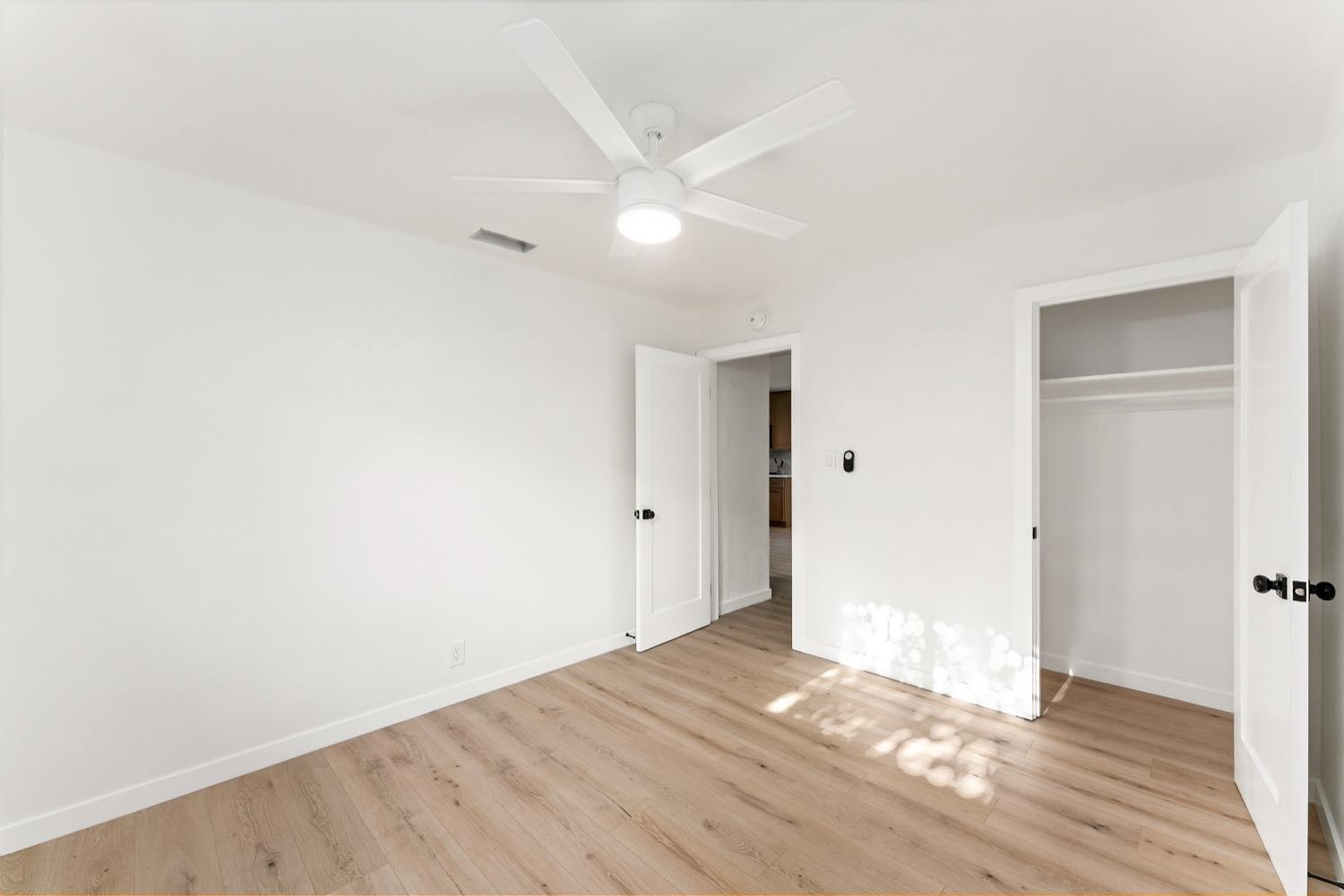 Detail Gallery Image 24 of 32 For 1464 Tradewinds Ave, Sacramento,  CA 95822 - 3 Beds | 2 Baths