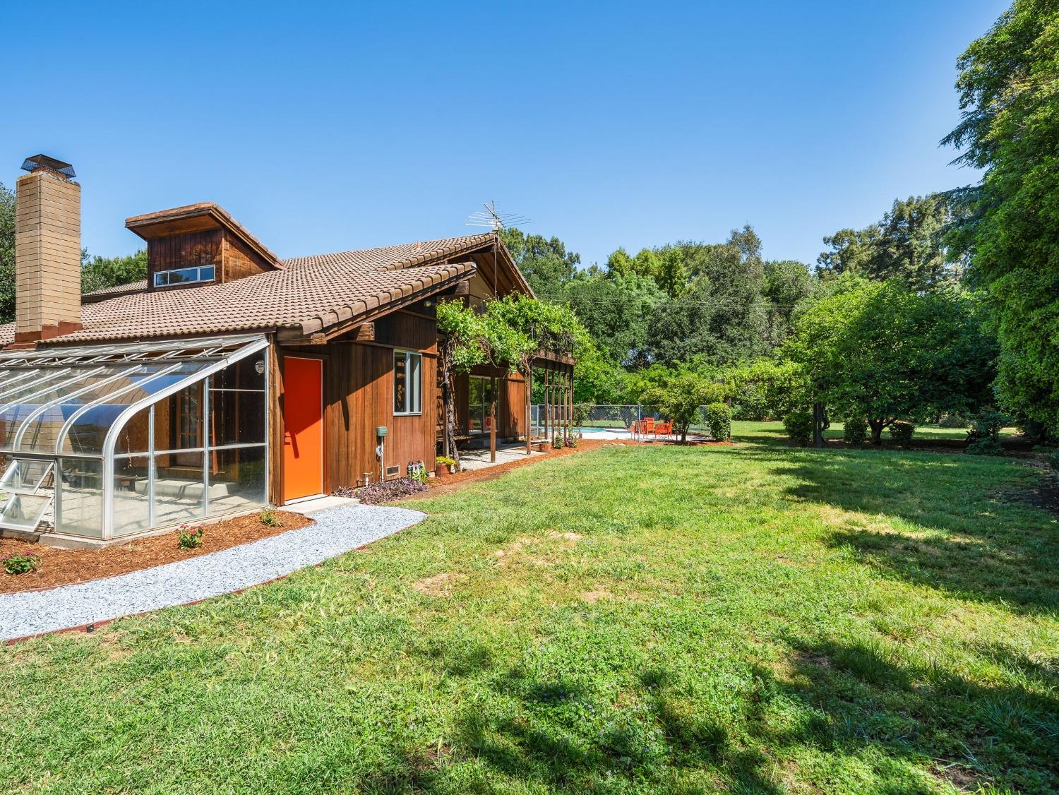 Detail Gallery Image 49 of 81 For 43236 E Oakside Pl, Davis,  CA 95618 - 3 Beds | 3 Baths