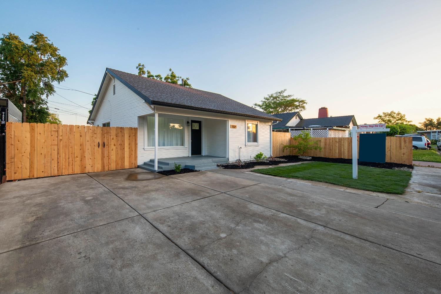 E Robertson Street, Stockton, California image 1