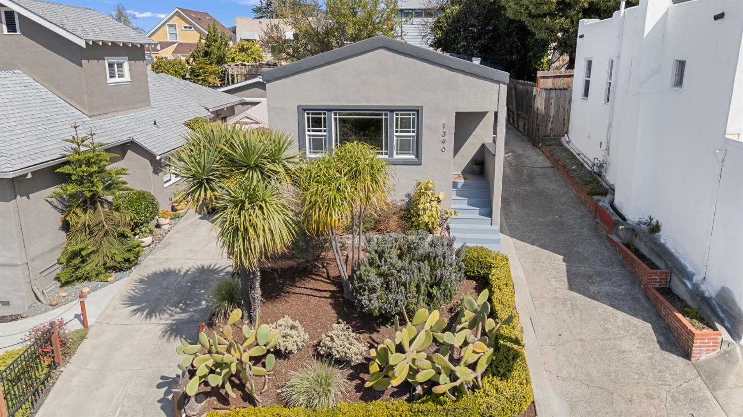 E. 31st Street, Oakland, California image 2