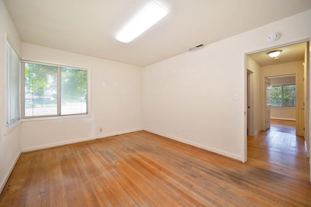 El Camino Avenue, Sacramento, California image 33