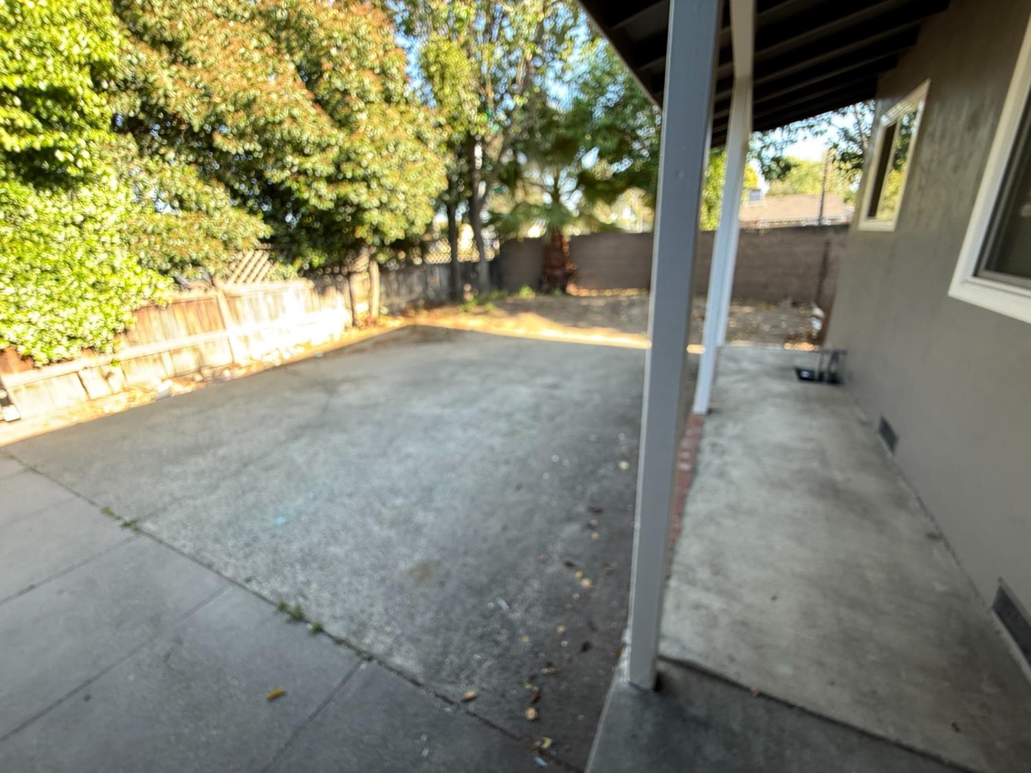 Yvonne Avenue, Manteca, California image 4