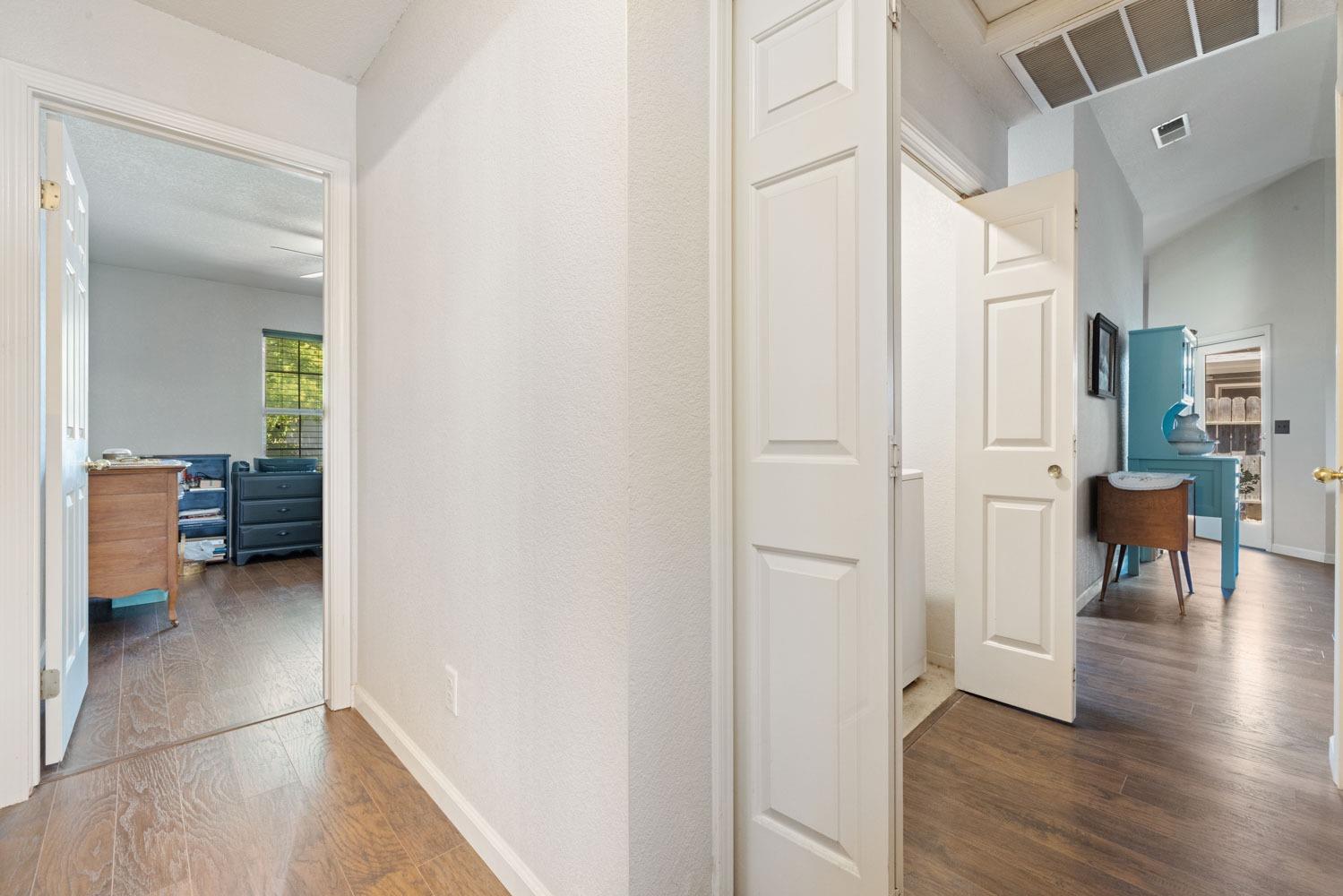Detail Gallery Image 19 of 33 For 2088 Shadow Park Dr, Turlock,  CA 95380 - 3 Beds | 2 Baths