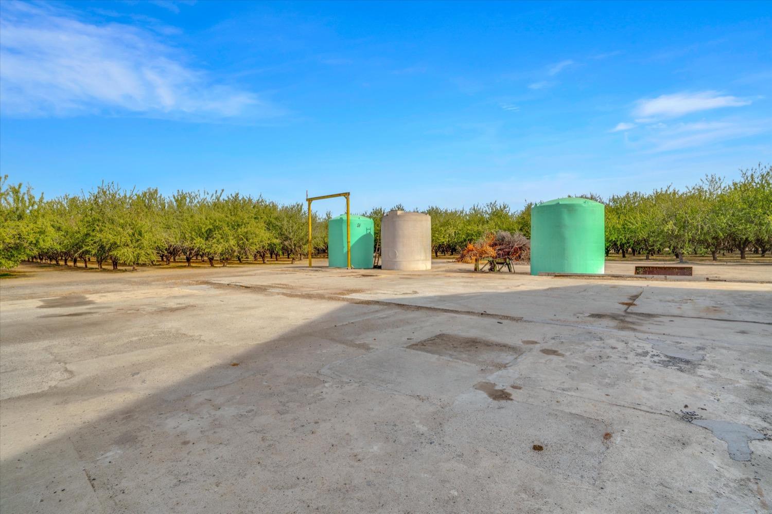 Detail Gallery Image 41 of 46 For 21549 E River Rd, Escalon,  CA 95320 - 3 Beds | 2 Baths