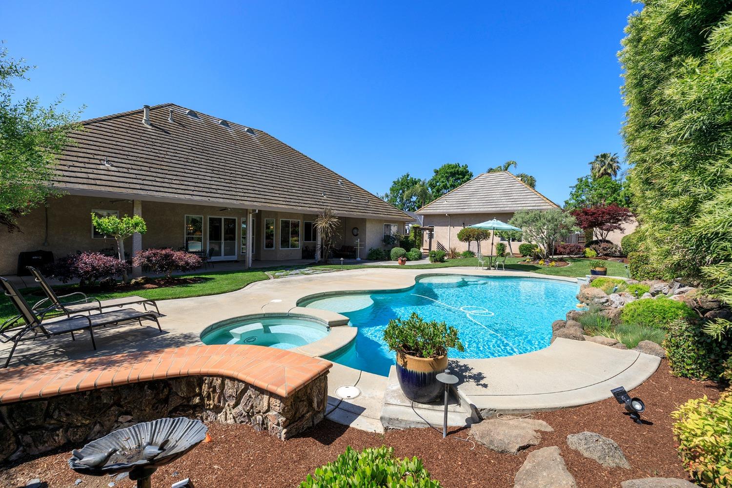 Detail Gallery Image 66 of 77 For 11325 Wild Oak Dr, Oakdale,  CA 95361 - 4 Beds | 2/1 Baths