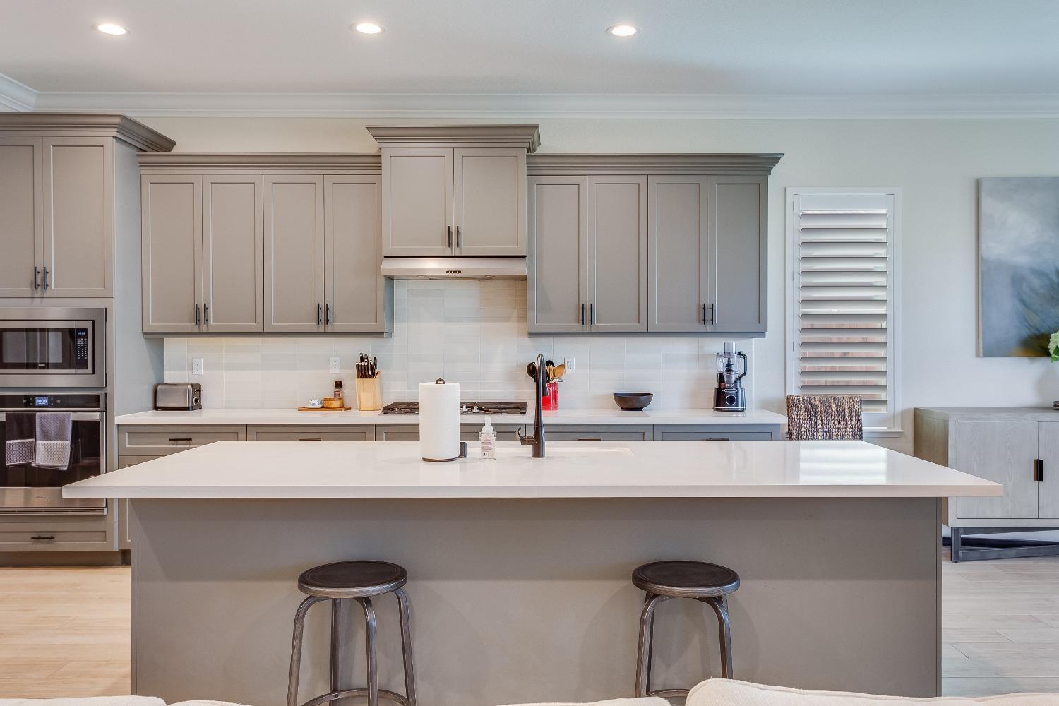 Detail Gallery Image 12 of 25 For 1501 Empire Dr, Lodi,  CA 95242 - 4 Beds | 2 Baths