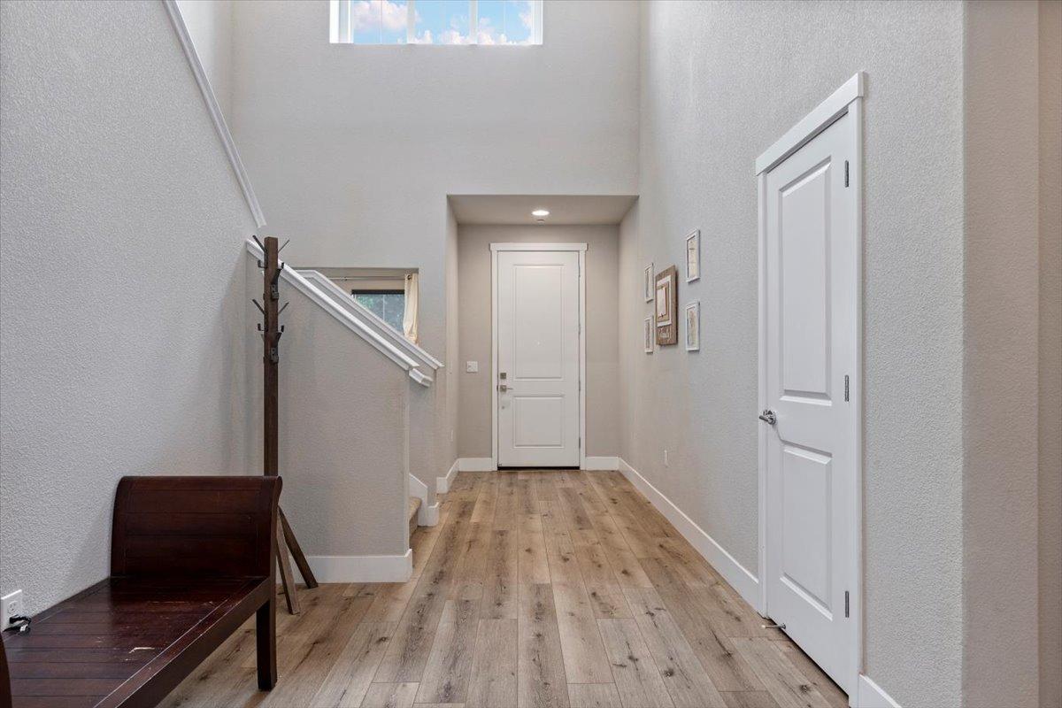 Detail Gallery Image 15 of 70 For 18466 Lewiston Dr, Lathrop,  CA 95330 - 5 Beds | 3/1 Baths