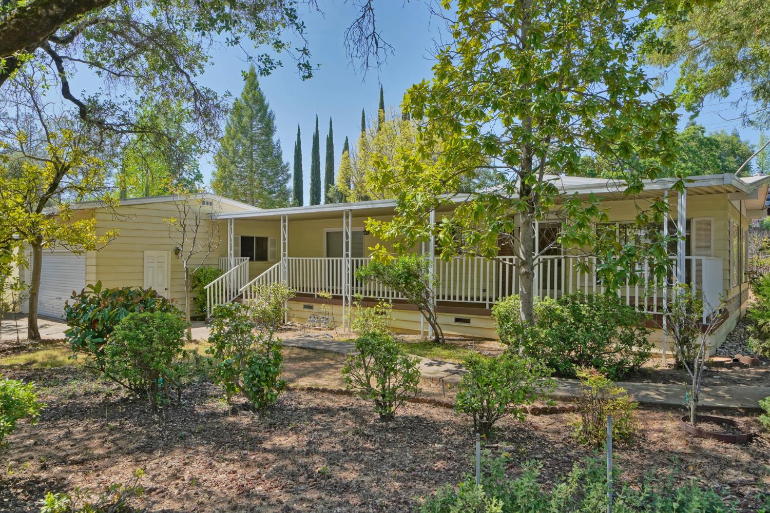 Detail Gallery Image 3 of 34 For 4420 Pleasant Valley Rd 90, Diamond Springs,  CA 95619 - 2 Beds | 2 Baths