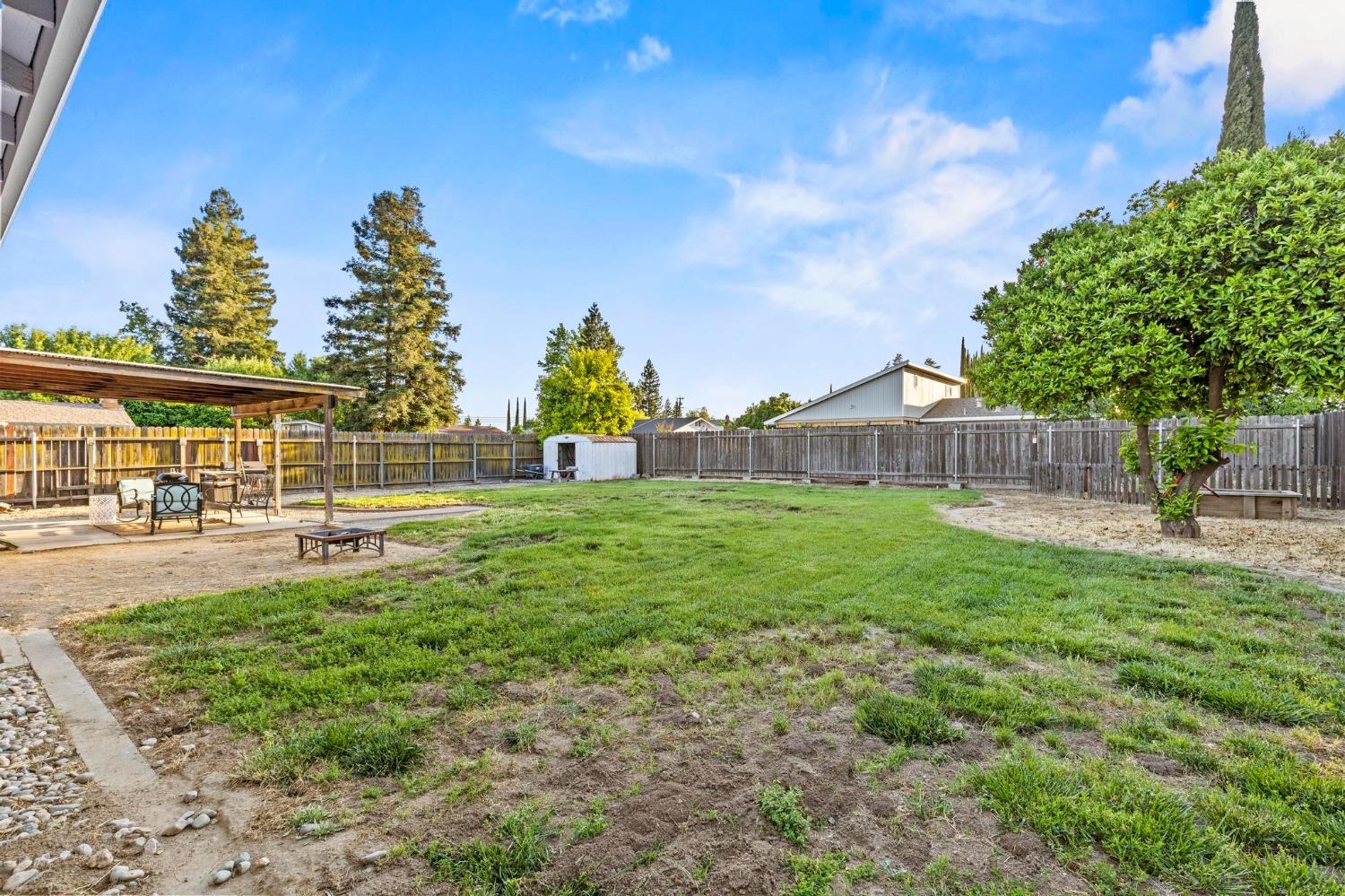 Oak Street, Sutter, California image 40