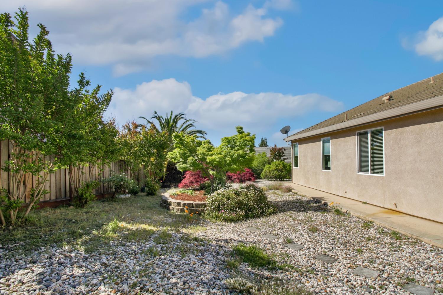Caballo Circle, Auburn, California image 37